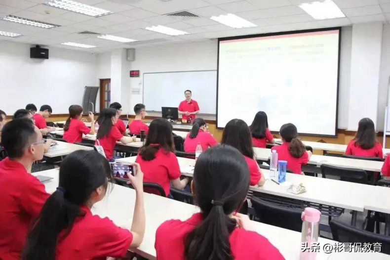 中山大学岭南学院到底好不好（附：2022年广东各专业录取分数线）-1