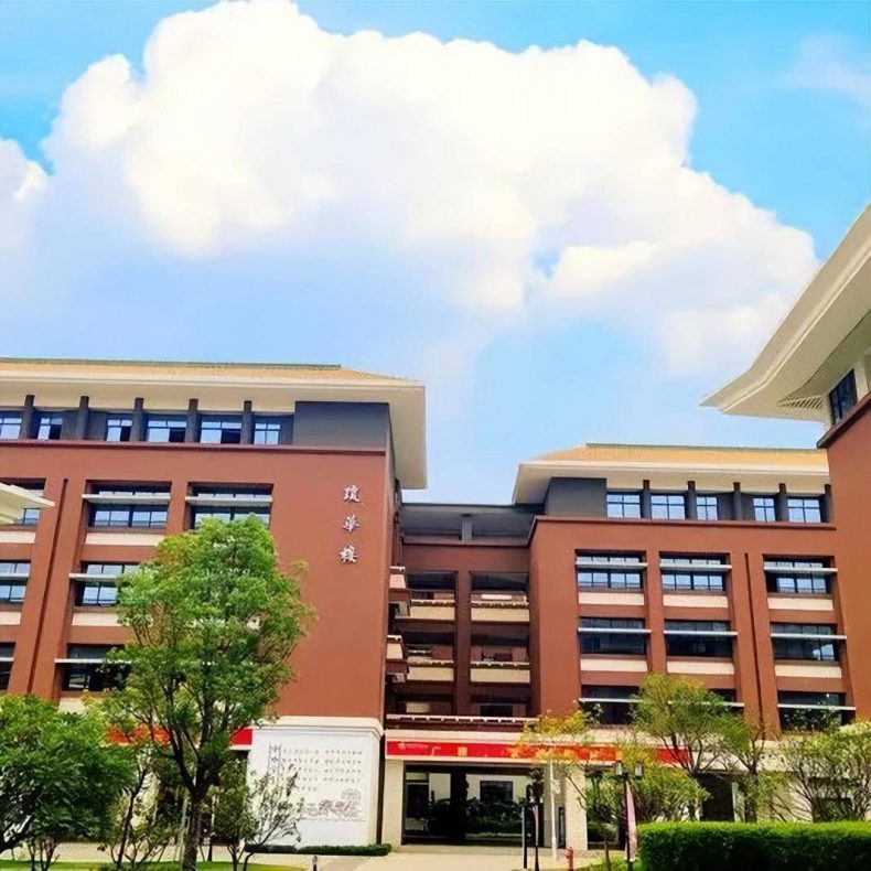 广雅中学到底好不好(附:历年录取分数线及招生情况)-1 广雅中学到底好不好(附:历年录取分数线及招生情况)-广东技校排名网