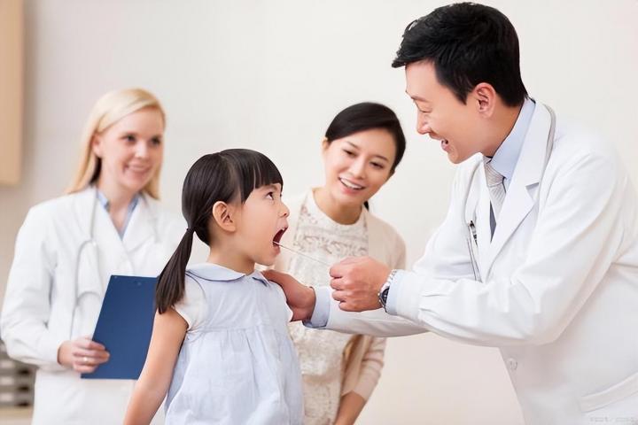 广东省内口腔专科学校有哪些(广东省口腔医学大专录取分数线)-广东技校排名网