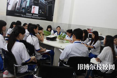 广东工业贸易职业技术学校2021年招生录取分数线-广东技校排名网