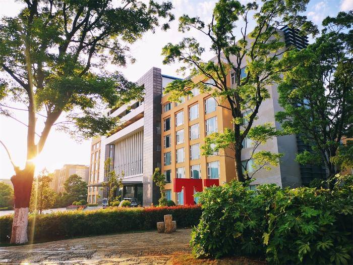 云南交通职业技术学院好不好(附:2023年招生计划)-1 云南交通职业技术学院好不好(附:2023年招生计划)-广东技校排名网