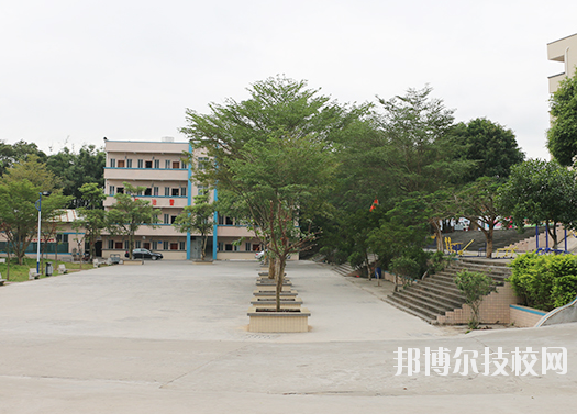 化州鉴江司法职业学校2020年招生办联系电话-广东技校排名网
