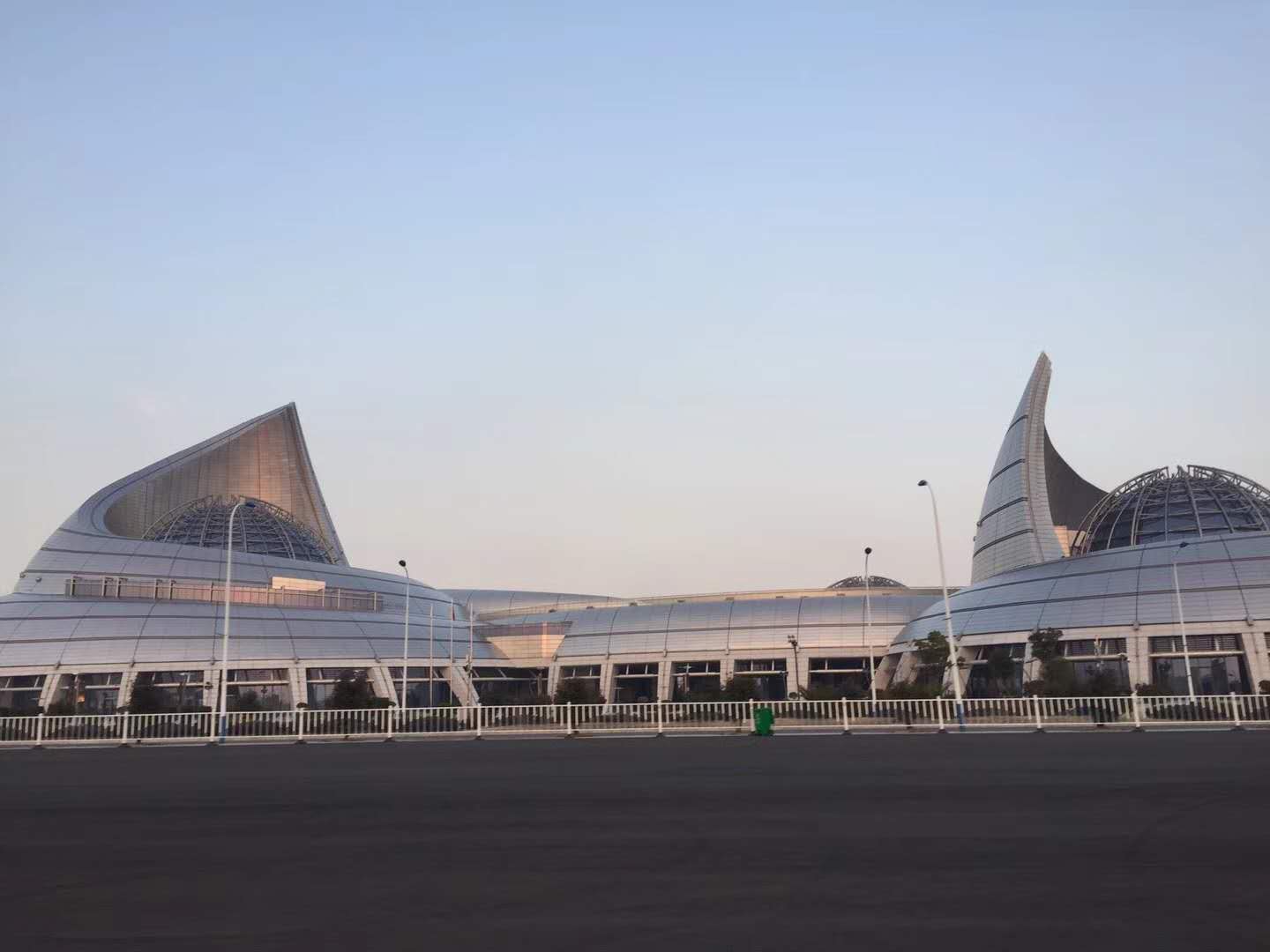 机场安检是正式编制吗?主要做什么工作?招聘要求有哪些?-广东技校排名网