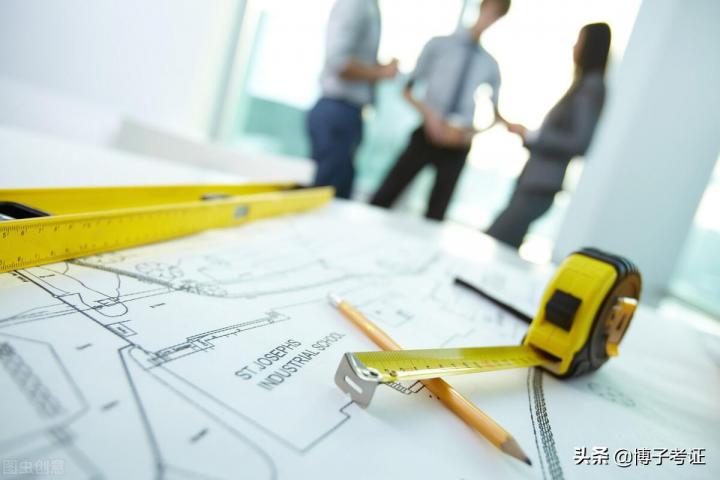 注册初级和中级安全师报考条件是什么（要具备哪些条件？费用大不大）-广东技校排名网