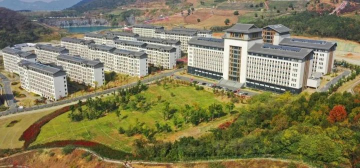 镇江高等专科学校2022年招生简章 附:3+2招生简章-广东技校排名网