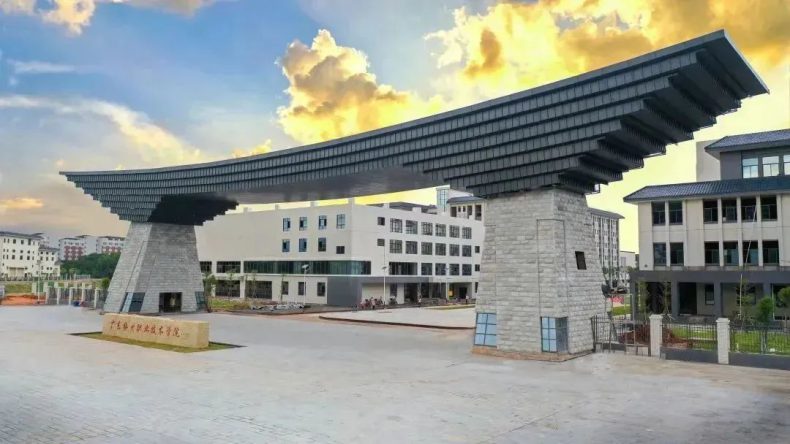 广东梅州职业技术学院好不好（附：2023年招生计划）-1