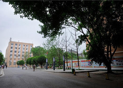 梅州技师学院2023年报名一年多少学费-广东技校排名网