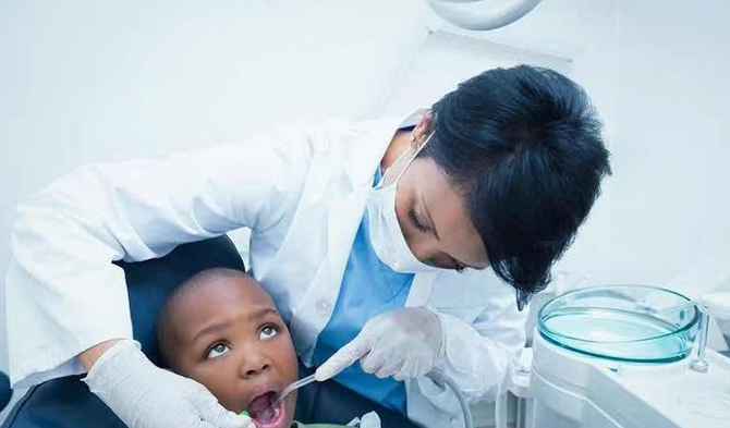 广东口腔专业的技术学校是什么-广东培养牙医学校-广东技校排名网