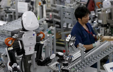 东莞有什么工业机器人专业技校吗－广东还有哪些技校有机器人专业-广东技校排名网