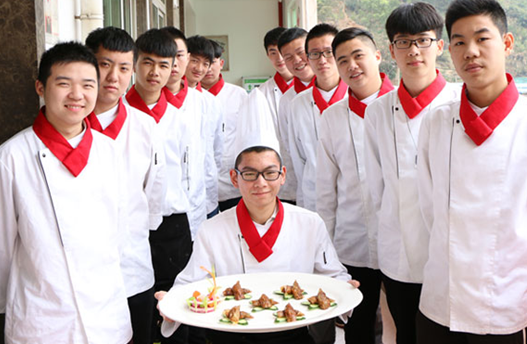 广东哪些学校有开设点心专业－哪些技校开设中式烹饪专业-广东技校排名网