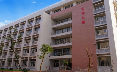 广州市哪些中专职校有开设新媒体专业呢-广东技校排名网