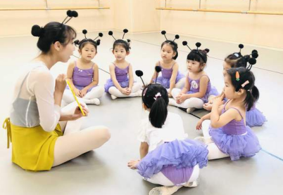 深圳幼师专业的职业技术学校哪些不错-广东技校排名网