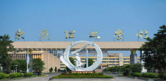 东莞理工学校2023年宿舍标准-校园环境呢-广东技校排名网