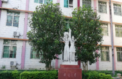 龙川县职业技术学校2023年地址在哪里-怎么去-广东技校排名网