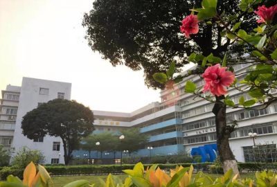 顺德区梁銶琚职业技术学校2023年招生办联系电话是什么-广东技校排名网