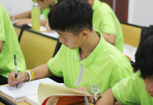 珠海市有哪些医学类的技工学校-广东技校排名网