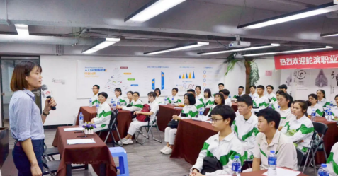 汕头市鮀滨职业技术学校2023年有哪些专业-什么是热门专业-广东技校排名网