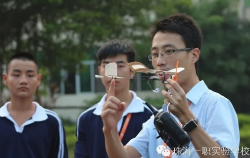 珠海一职实验学校2023年有哪些专业-什么是热门专业-广东技校排名网