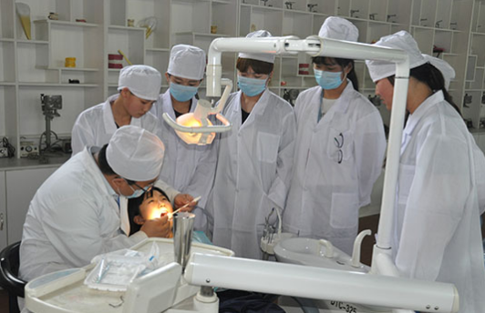 解答深圳卫校有没有口腔医学专业-广东技校排名网