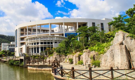 2023年中山职业技术学院3+证书招生计划及学费标准-广东技校排名网
