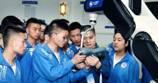 如果你初中成绩不好,我建议你考虑这几类学校-广东技校排名网