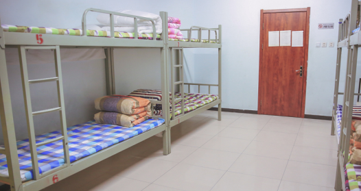 深圳市盐港中学2023年宿舍标准怎么样-校园环境呢-广东技校排名网