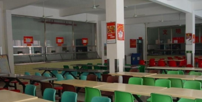 深圳市龙岗区第二职业技术学校2023年宿舍标准怎么样-校园环境呢-广东技校排名网