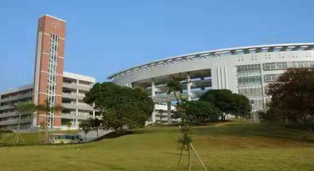 广州市市增城区中新中学2023年报名条件-招生要求-招生对象-广东技校排名网