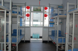 广州市市天河职业高级中学2023年宿舍标准怎么样-校园环境呢-广东技校排名网