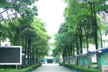 广州市市花都区第二中学2023年招生代码-广东技校排名网