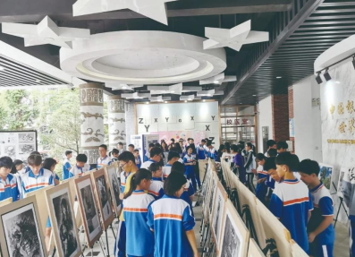 广州市市黄埔区知识城中学2023年学费收费是多少-如何申请助学金-广东技校排名网