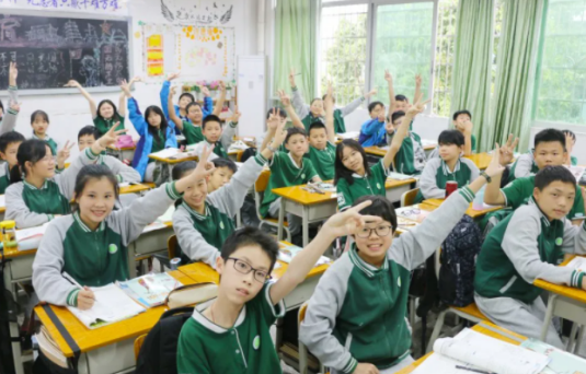 广州市南洋英文学校是公办还是民办的呢-学校是什么类型-广东技校排名网