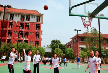 广州市外国语学校2023年学费是多少-如何申请助学金-广东技校排名网