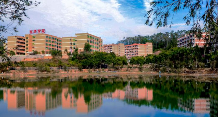 广州市有哪些大专的录取分数线比较低-最低是多少分-广东技校排名网