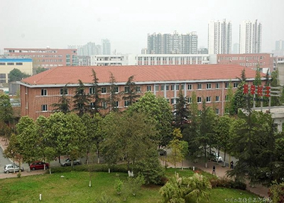 惠州工程技术学校2023年招生办联系电话-广东技校排名网