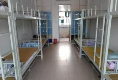 广州市市花都区第一中学2023年宿舍条件-校园环境-广东技校排名网